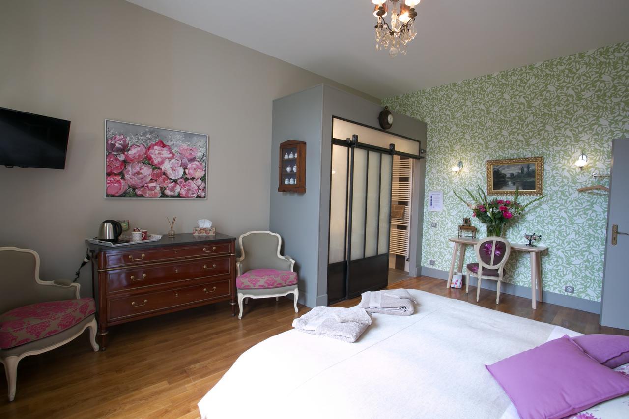 B&B Vassy Etaule อาวาลง ภายนอก รูปภาพ